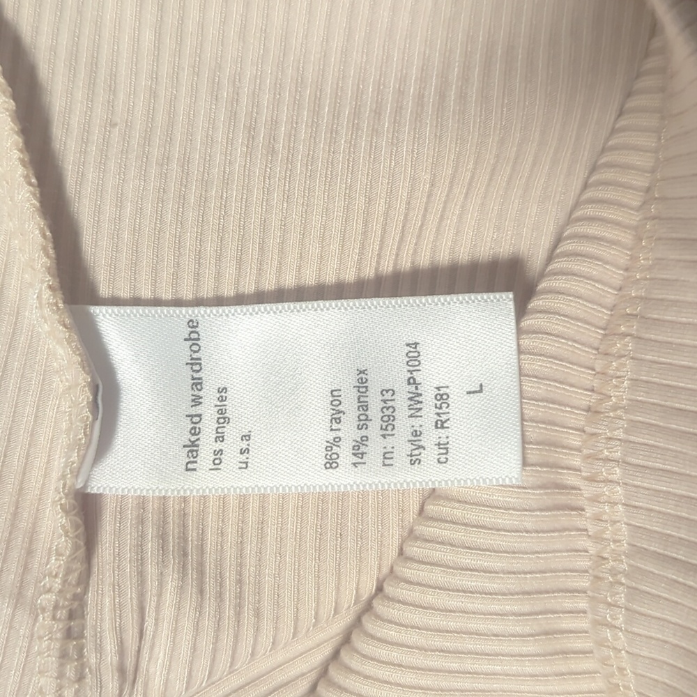 NWT Naked Wardrobe tan ribbed shorts - Picture 9 of 10